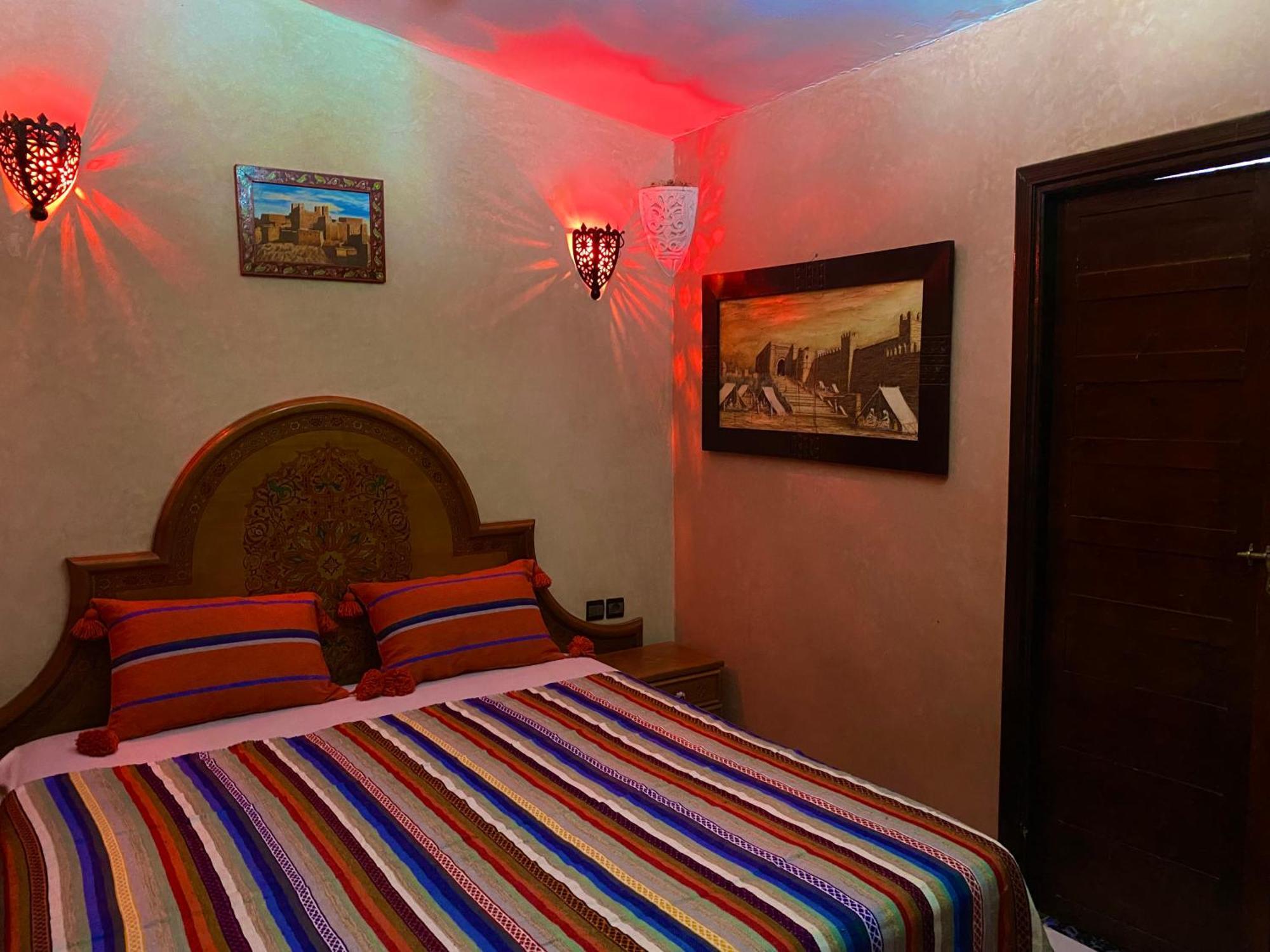 Riad Nezha Avec Jacuzzi Et 3 Piscines Au Coeur De Marraquexe Exterior foto