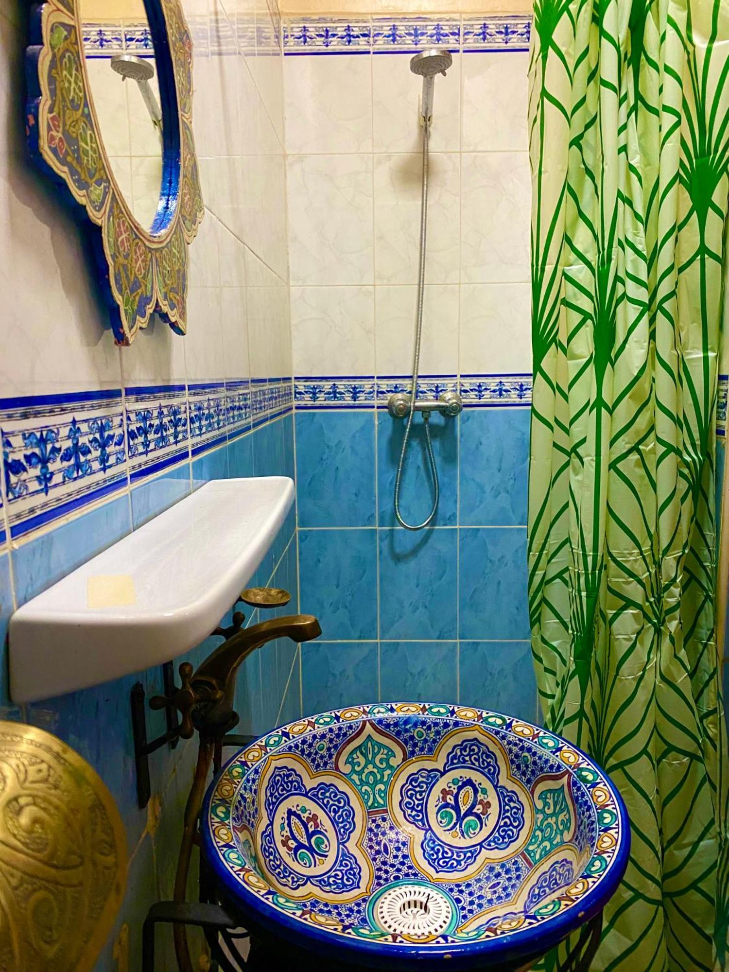 Riad Nezha Avec Jacuzzi Et 3 Piscines Au Coeur De Marraquexe Exterior foto