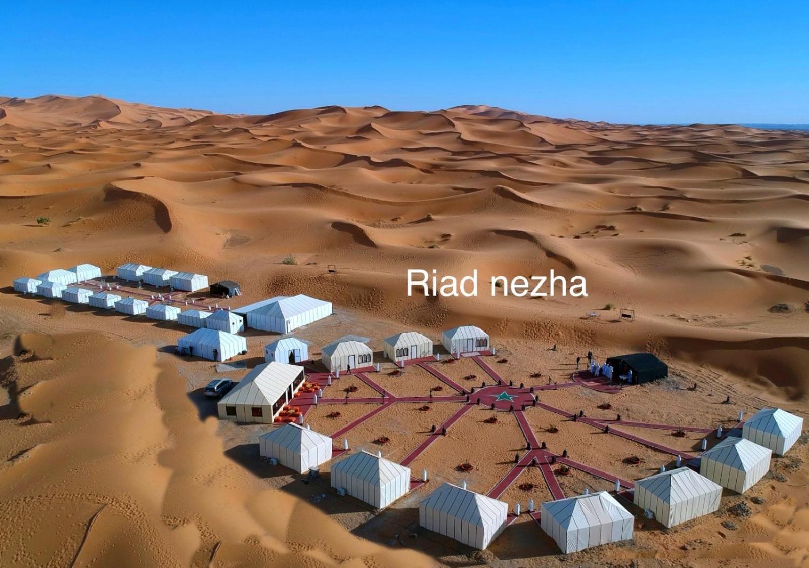 Riad Nezha Avec Jacuzzi Et 3 Piscines Au Coeur De Marraquexe Exterior foto